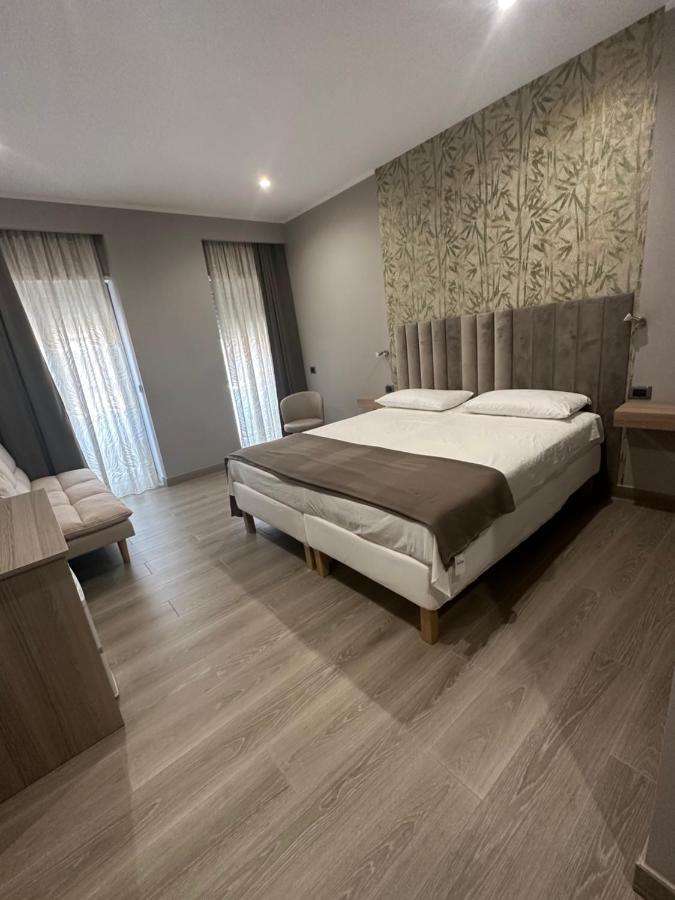 B&B Sanem Luxury Rooms Gioia Tauro Exteriör bild